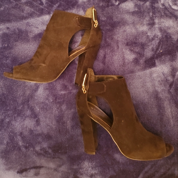 Guess Black Peep Toe Boots - Picture 6 of 12